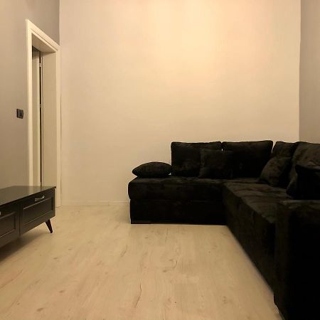 Nikki Apartments 3 Tiranë Ngoại thất bức ảnh