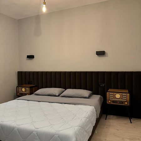 Nikki Apartments 3 Tiranë Ngoại thất bức ảnh